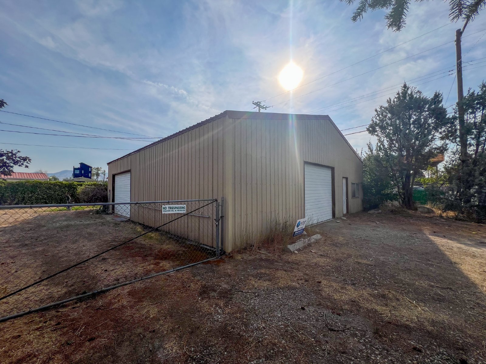 Freestanding Flex Shop property image