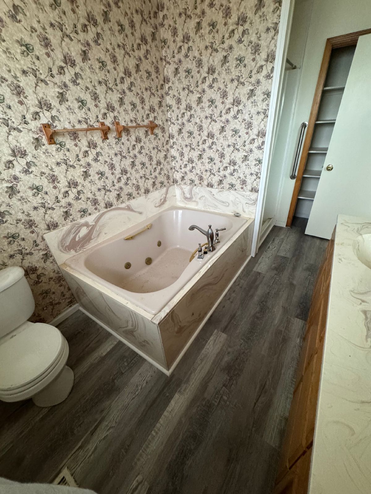 *** 4 bedroom 2 bath Home with Yard in Nampa*** property image