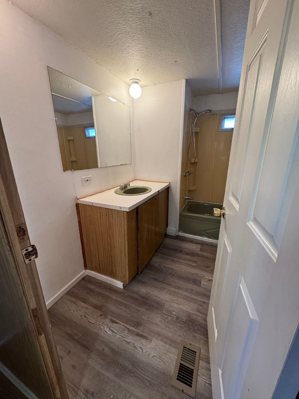 ***2 Bedroom, 1 Bath*** Boise property image