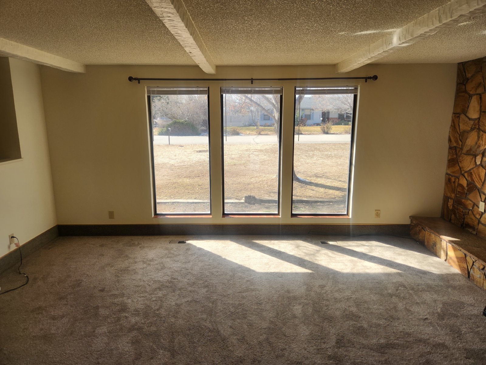 Coming Soon! 4 bedroom 2 bath property image