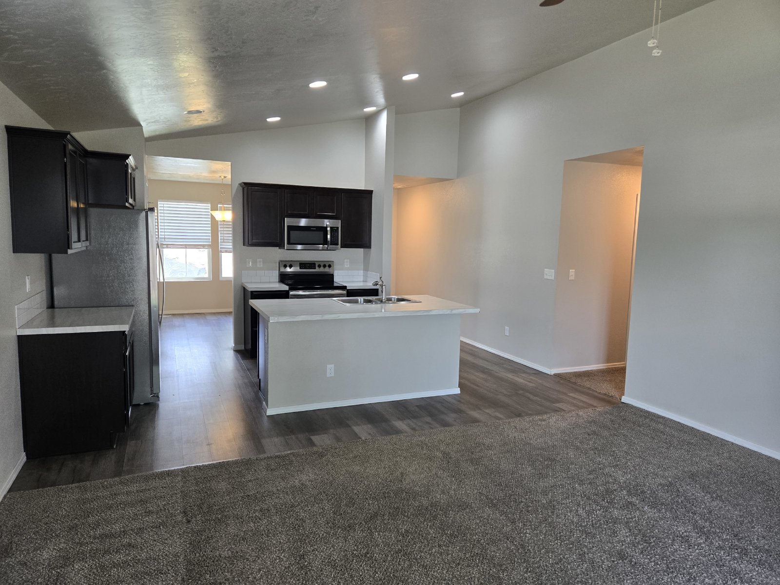 Charming & Modern Single-Family Home in Meridian - Welcome home! property image