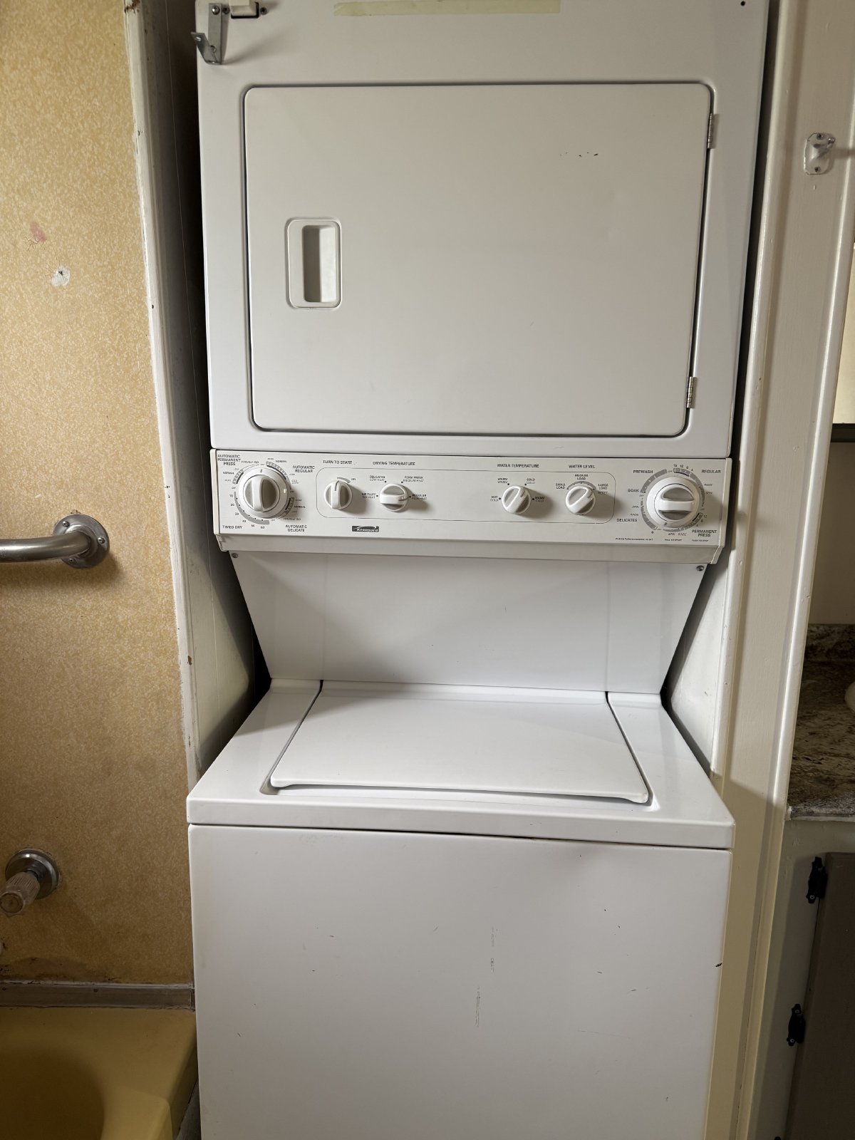 ***1 BD 1 BA Mobile Home Available in Nampa*** property image
